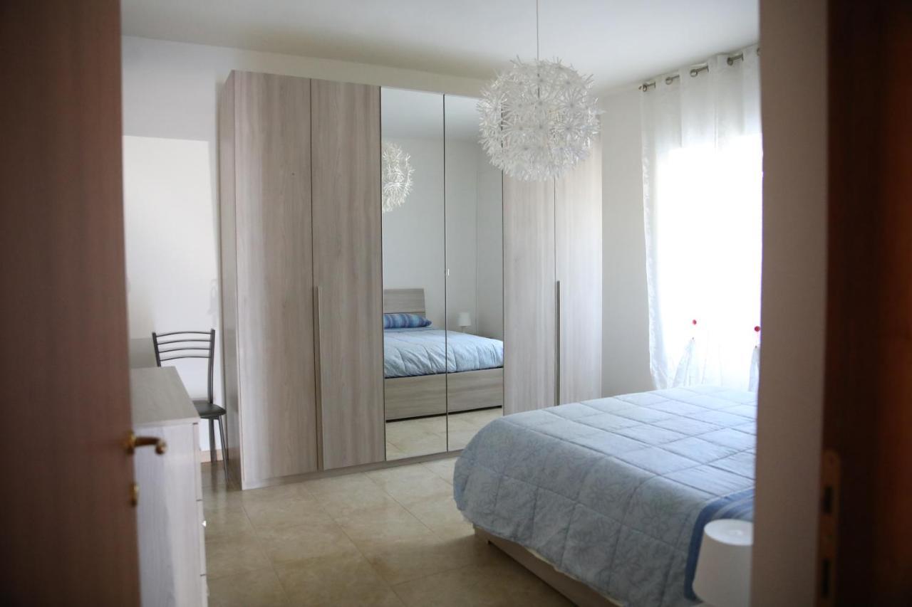 Appartamenti Da Anna Montaquila Luaran gambar